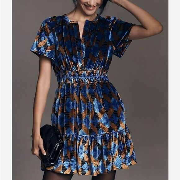 By Anthropologie Dresses & Skirts - NWT Anthropologie Somerset Dress Velvet